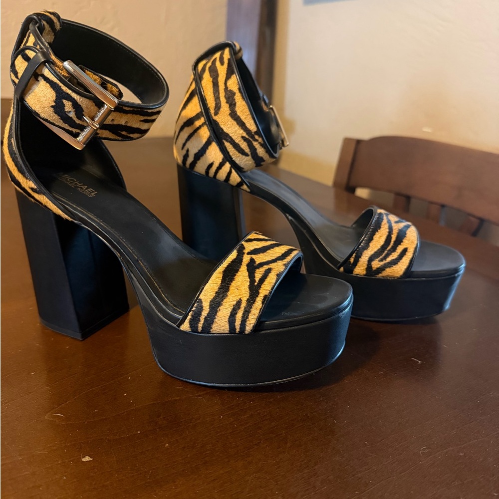 Michael Kors Tiger Platform (Unworn)